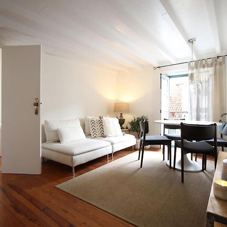 Chic Urban Retreat At Downtown With Balcony & Views Lejlighed Lisboa Eksteriør billede