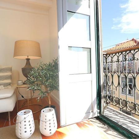 Chic Urban Retreat At Downtown With Balcony & Views Lejlighed Lisboa Eksteriør billede