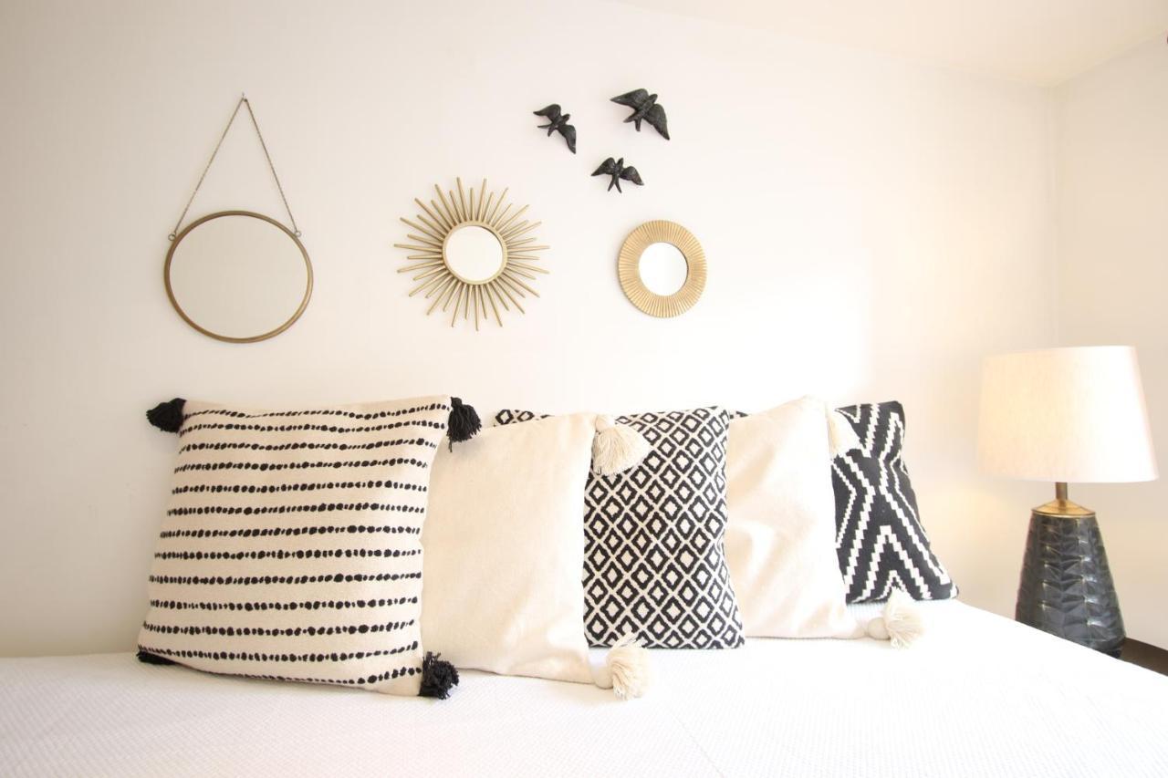 Chic Urban Retreat At Downtown With Balcony & Views Lejlighed Lisboa Eksteriør billede